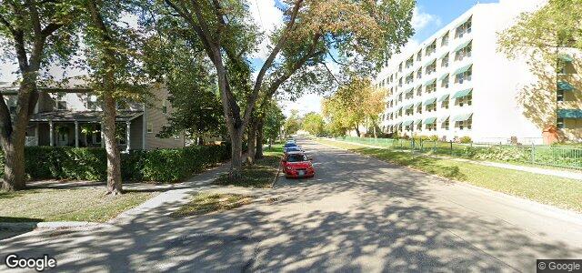 Despins Street ਦੀ ਫੋਟੋ, ਵਿਨੀਪਿਗ, ਮੈਨੀਟੋਬਾ