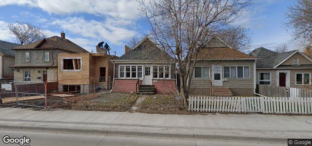 Photo of 186 Johnson Avenue W in Winnipeg, Manitoba