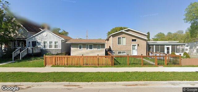 Photo of 387 Jamison Avenue in Winnipeg, Manitoba