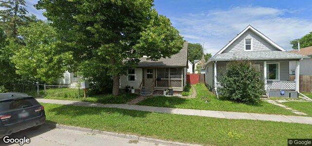 Larawan ng 409 Larsen Avenue sa Winnipeg, Manitoba