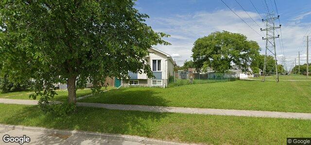 415 Larsen Avenue ਦੀ ਫੋਟੋ, ਵਿਨੀਪਿਗ, ਮੈਨੀਟੋਬਾ