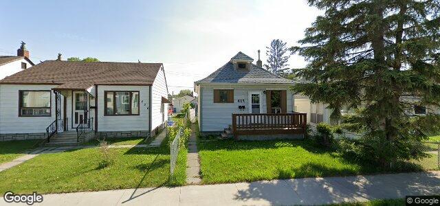 Photo of 422 Jamison Avenue in Winnipeg, Manitoba
