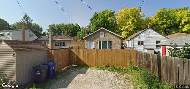 Photo of 423 Ottawa Avenue in Winnipeg, Manitoba