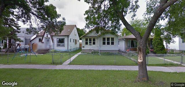 Photo of 452 William Newton Avenue in Winnipeg, Manitoba