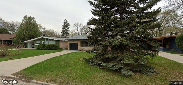 Photo of 72 Garnet Bay in Winnipeg, Manitoba