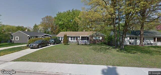 Photo of 871 Lyon Street in Winnipeg, Manitoba