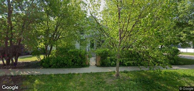 Larawan ng 1008 Dorchester Avenue sa Winnipeg, Manitoba