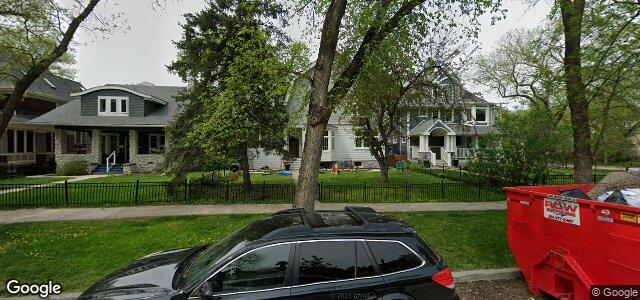 Photo of 221 Yale Avenue in Winnipeg, Manitoba