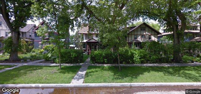 Photo of 261 Harvard Avenue in Winnipeg, Manitoba