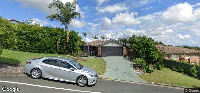 Photo of 15 Deloraine Drive in Winnipeg, Manitoba