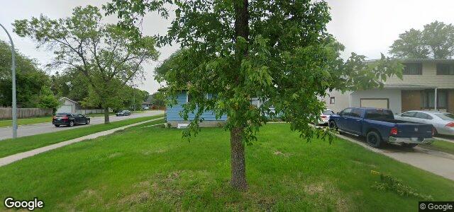 2 Hollingsworth Avenue ਦੀ ਫੋਟੋ, ਵਿਨੀਪਿਗ, ਮੈਨੀਟੋਬਾ