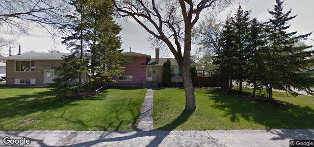 Photo of 210 Doran Bay in Winnipeg, Manitoba