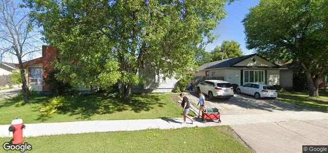 311 Fairlane Avenue（加拿大曼尼托巴省溫尼伯市）房屋照片