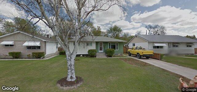Larawan ng 429 Hillary Crescent sa Winnipeg, Manitoba