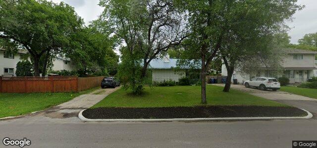Larawan ng 51 Lumsden Avenue sa Winnipeg, Manitoba