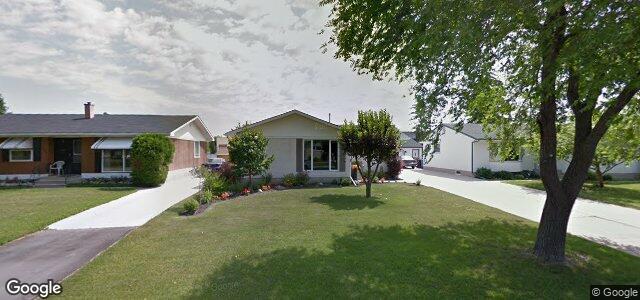 945 Crestview Park Drive ਦੀ ਫੋਟੋ, ਵਿਨੀਪਿਗ, ਮੈਨੀਟੋਬਾ