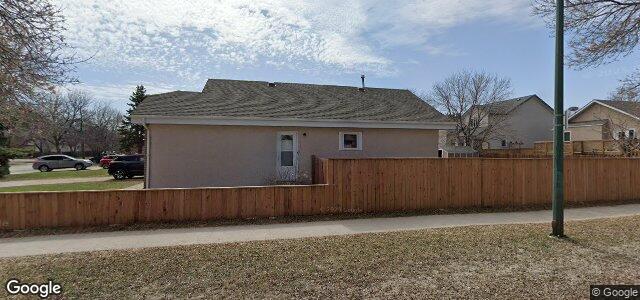 2 Simon Drive ਦੀ ਫੋਟੋ, ਵਿਨੀਪਿਗ, ਮੈਨੀਟੋਬਾ