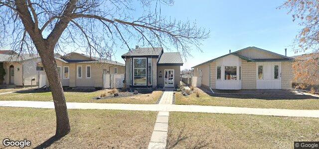 Larawan ng 490 Novavista Drive sa Winnipeg, Manitoba