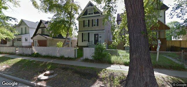 Photo of 676 Maryland Street in Winnipeg, Manitoba