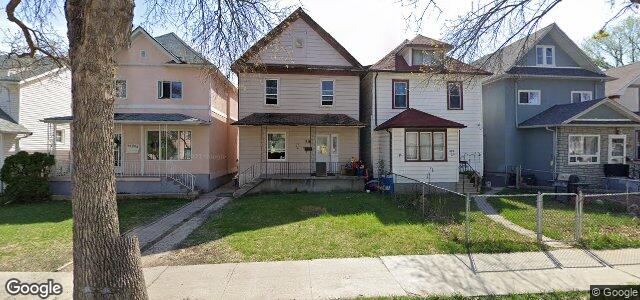 Photo of 691 Banning Street in Winnipeg, Manitoba