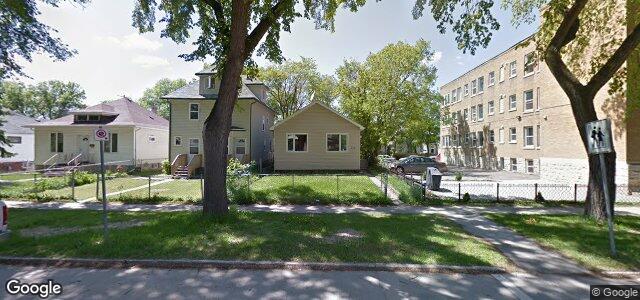 Photo of 838 Alverstone Street in Winnipeg, Manitoba