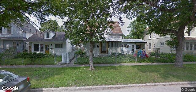 884 Burnell Street ਦੀ ਫੋਟੋ, ਵਿਨੀਪਿਗ, ਮੈਨੀਟੋਬਾ