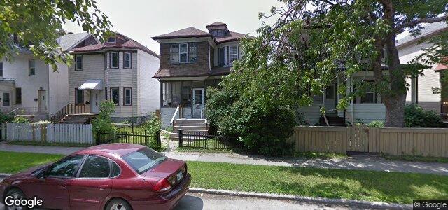 Larawan ng 902 Banning Street sa Winnipeg, Manitoba