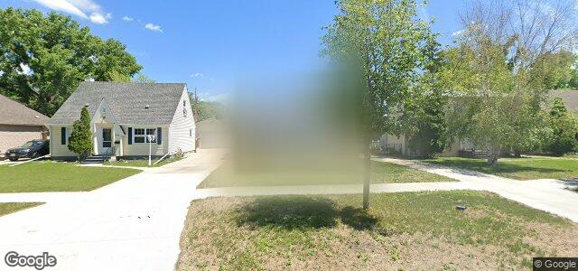 Photo of 293 Moorgate Street in Winnipeg, Manitoba