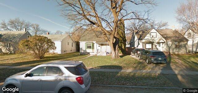 Larawan ng 298 Linwood Street sa Winnipeg, Manitoba