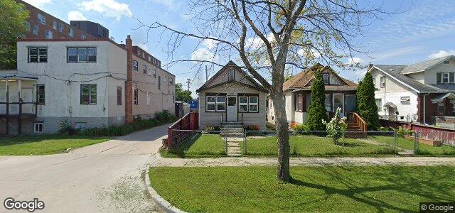 626 Flora Avenue（加拿大曼尼托巴省溫尼伯市）房屋照片