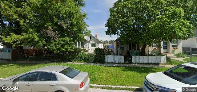 Photo of 759 Flora Avenue in Winnipeg, Manitoba