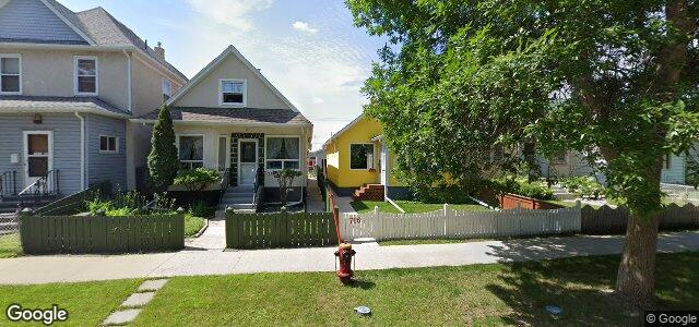 Photo of 766 Stella Avenue in Winnipeg, Manitoba