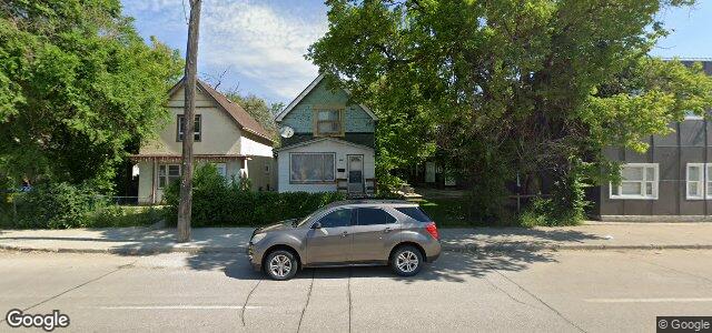 Photo of 785 Dufferin Avenue in Winnipeg, Manitoba