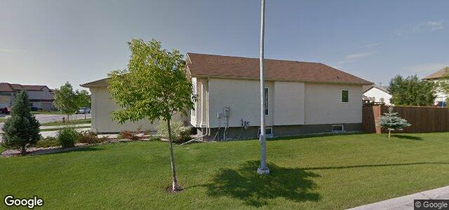 235 Golden Eagle Drive ਦੀ ਫੋਟੋ, ਵਿਨੀਪਿਗ, ਮੈਨੀਟੋਬਾ