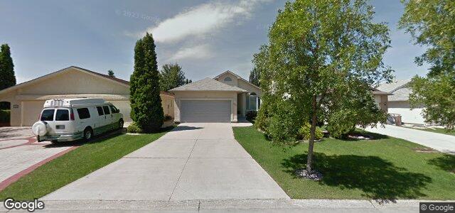 295 Eaglemere Drive（加拿大曼尼托巴省温尼伯市）房屋照片