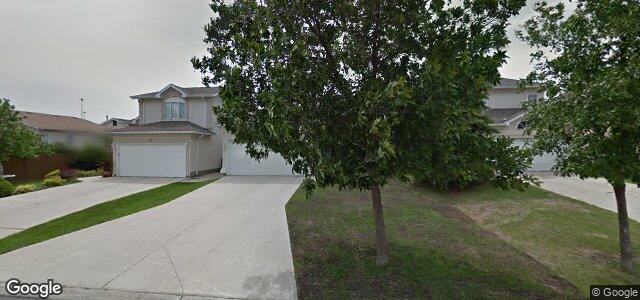 Photo of 8 Silver Springs Bay in Winnipeg, Manitoba