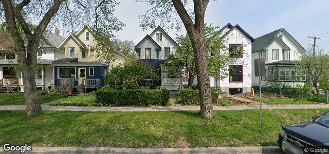 Photo of 669 Warsaw Avenue in Winnipeg, Manitoba
