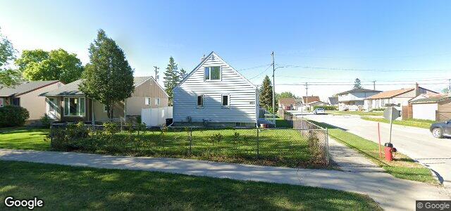 Photo of 822 Talbot Avenue in Winnipeg, Manitoba
