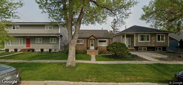 Photo of 821 Hector Avenue in Winnipeg, Manitoba