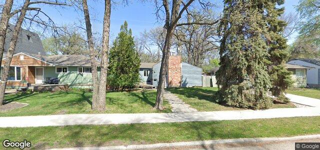 Larawan ng 121 Cunnington Avenue sa Winnipeg, Manitoba