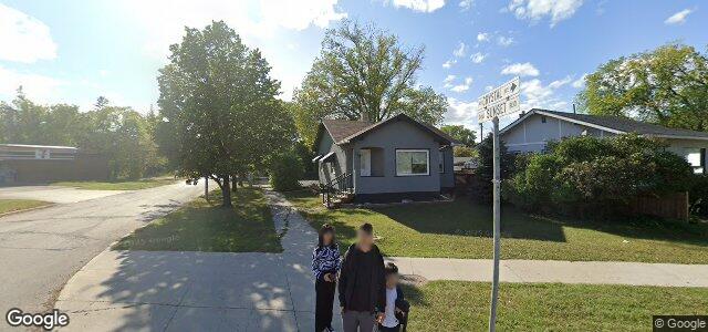 Larawan ng 728 St Mary'S Road sa Winnipeg, Manitoba