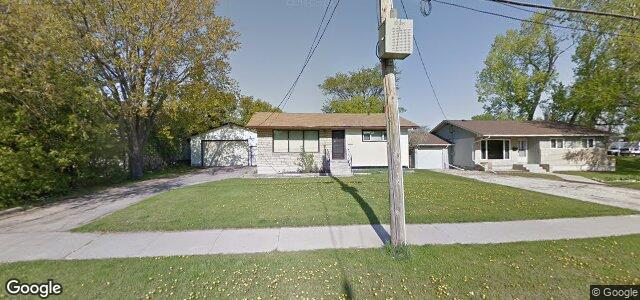 Photo of 524 Elmhurst Road in Winnipeg, Manitoba
