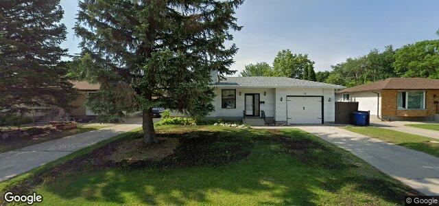 Photo of 18 Addington Bay in Winnipeg, Manitoba