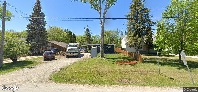 602 Oakdale Drive（加拿大曼尼托巴省温尼伯市）房屋照片