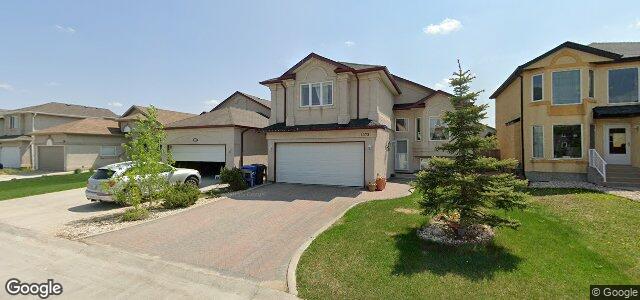 Photo of 1372 Lee Boulevard in Winnipeg, Manitoba