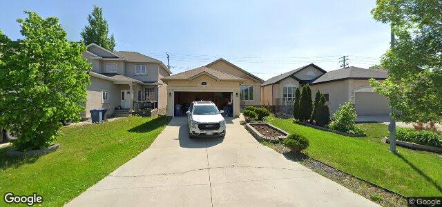 216 Shore Street ਦੀ ਫੋਟੋ, ਵਿਨੀਪਿਗ, ਮੈਨੀਟੋਬਾ