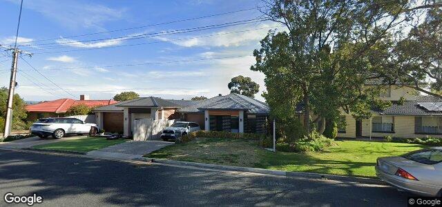 10 Leeds Avenue ਦੀ ਫੋਟੋ, ਵਿਨੀਪਿਗ, ਮੈਨੀਟੋਬਾ