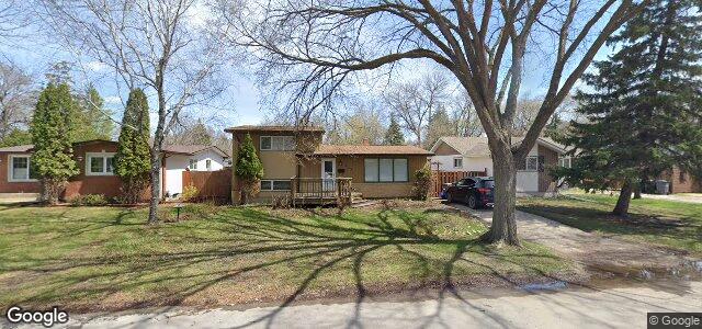 135 Laval Drive ਦੀ ਫੋਟੋ, ਵਿਨੀਪਿਗ, ਮੈਨੀਟੋਬਾ