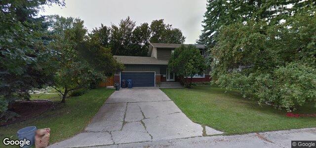 Photo of 19 Macalester Bay in Winnipeg, Manitoba