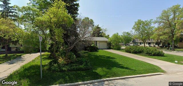 Photo of 2 Bryn Mawr Road in Winnipeg, Manitoba